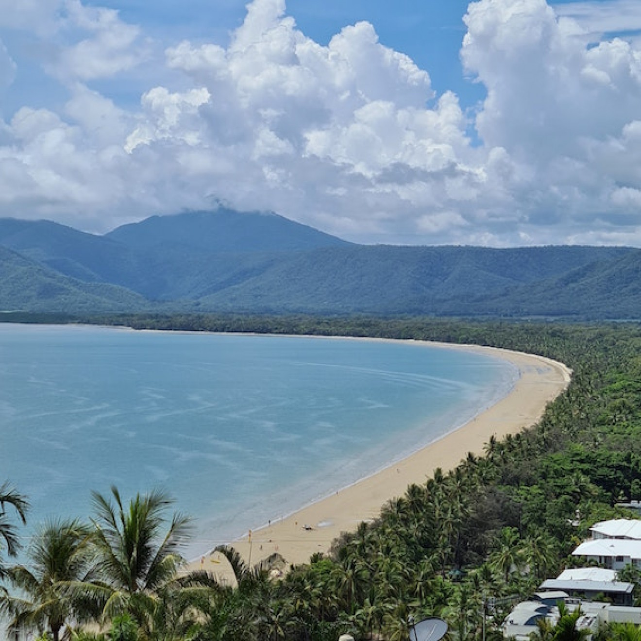 Image blog Explore Port Douglas: Vacation Rentals, Wonders, and Culinary Delights with Search and Stay