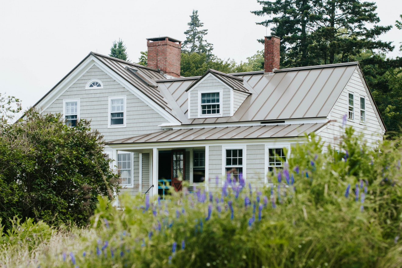 Image blog Reasons Why You Should Invest in Holiday Rentals in 2023