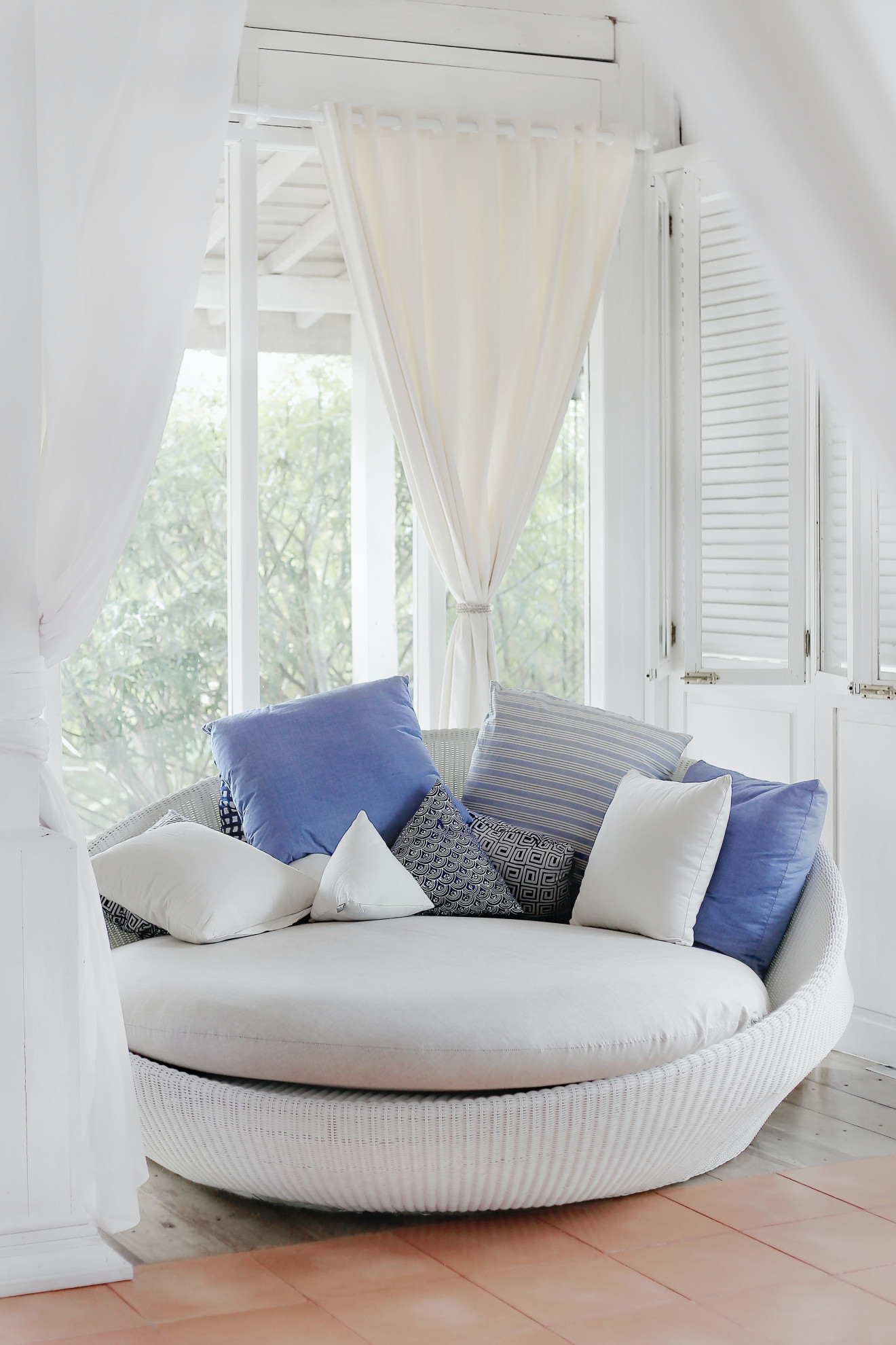 Image blog - Reasons Why You Should Invest in Holiday Rentals in 2023