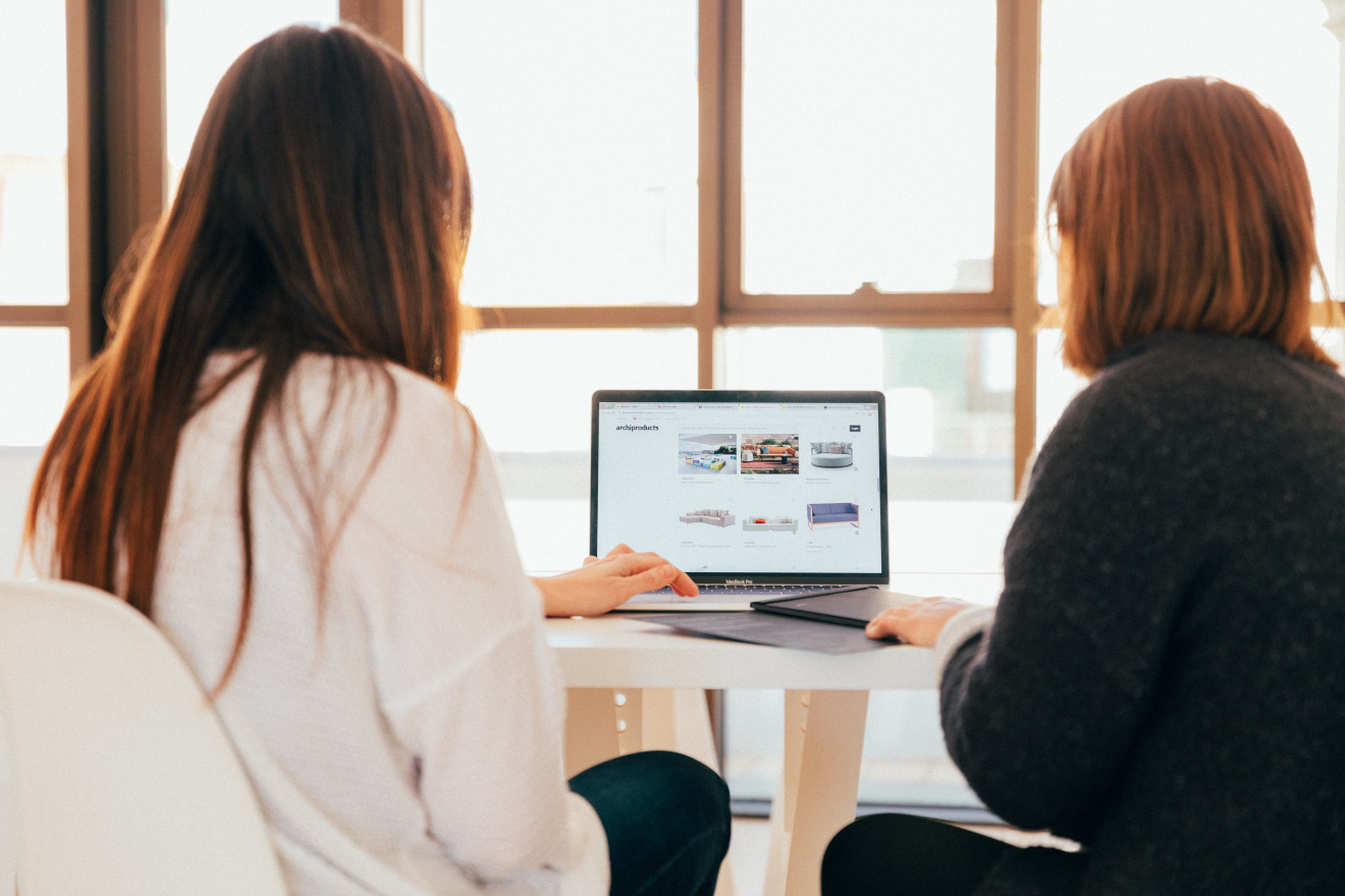 Image blog 50s Plus Female Aussie Entrepreneur Enters The Global Holiday Rental Platform Arena