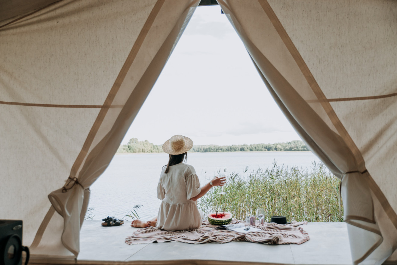 Image blog - Elevate Your Rental Game: Embrace the Glamping Trend