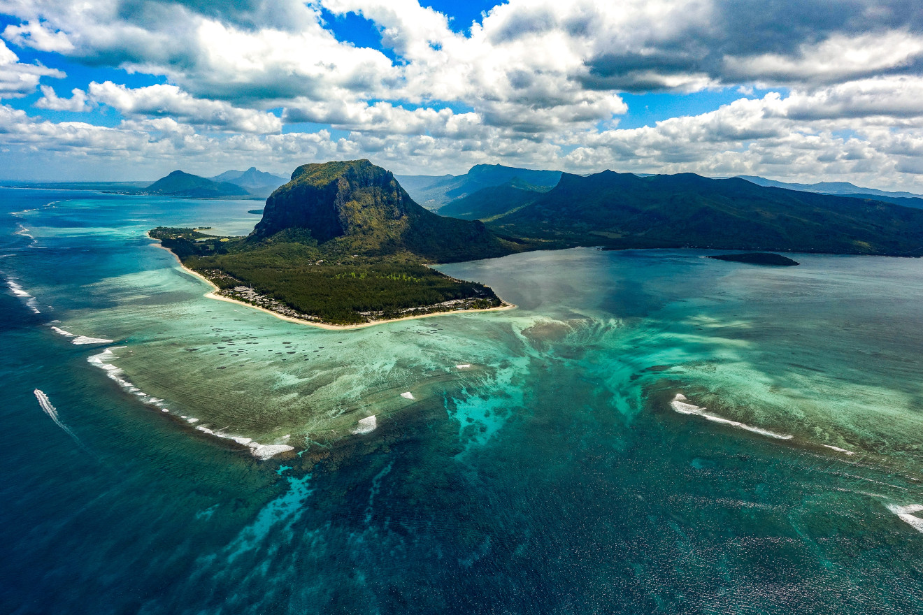 Image blog Top Destinations in Mauritius and Why Visiting is a Must