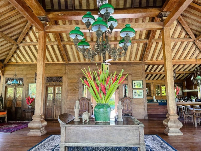 Search and Stay destination Kabupaten Gianyar, Bali - Indonesia from AU$ 770. The Kudus Suite