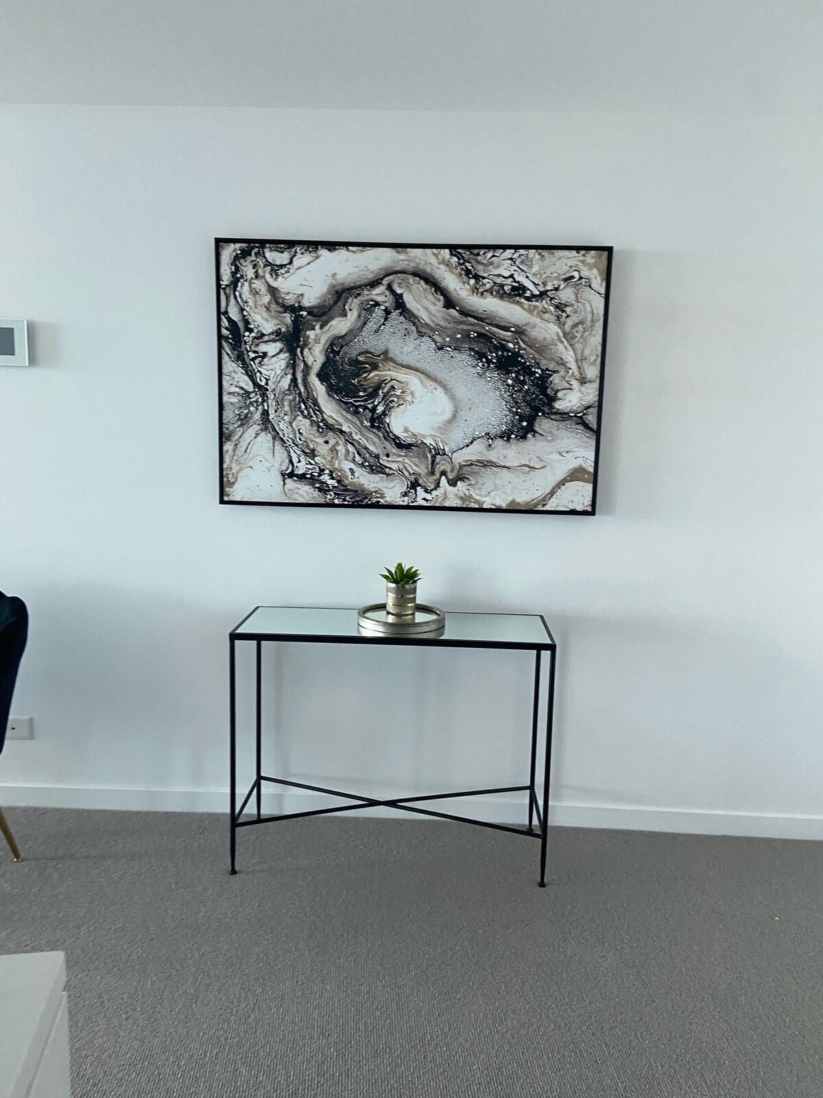 Search and Stay, undefined in undefined. Gallery position 1