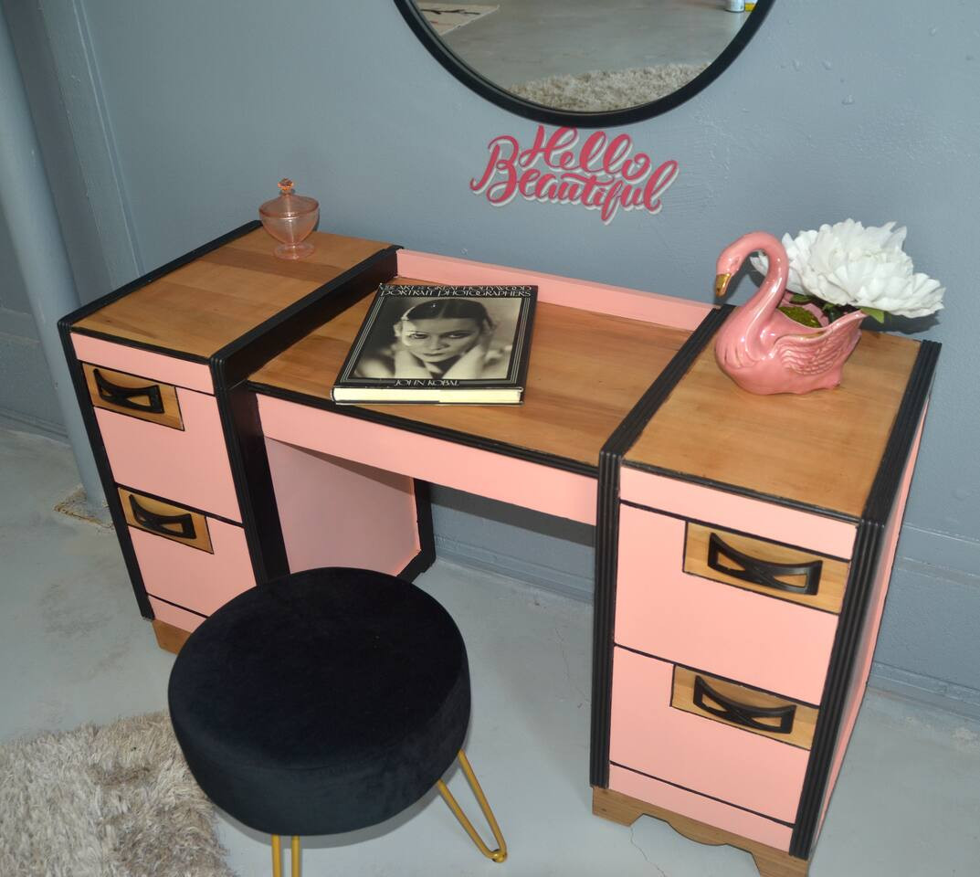 Search and Stay, undefined in undefined. Gallery position 4