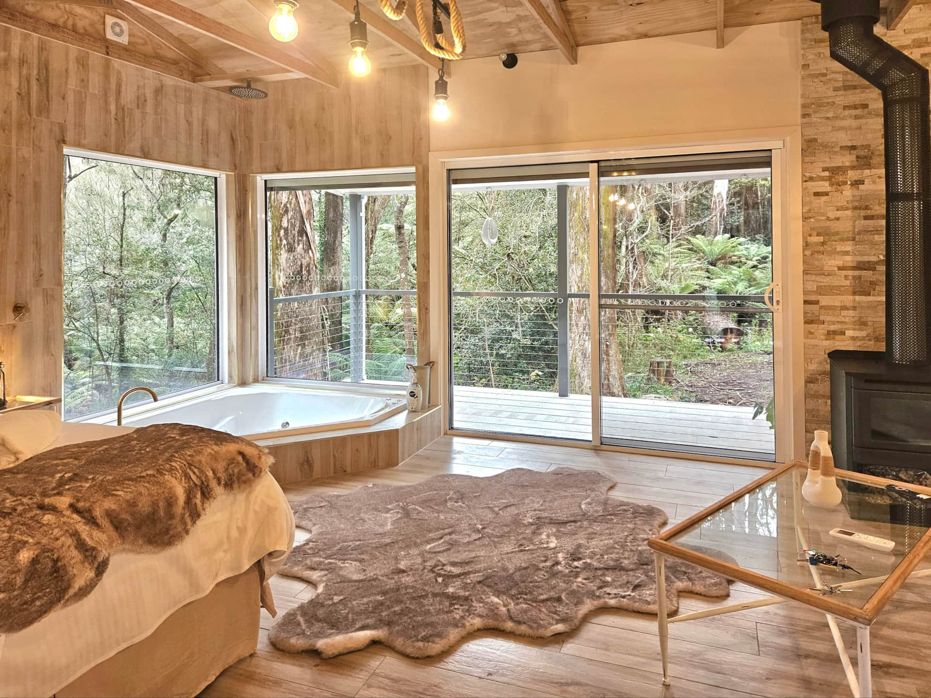 Search and Stay destination carousel image position 0