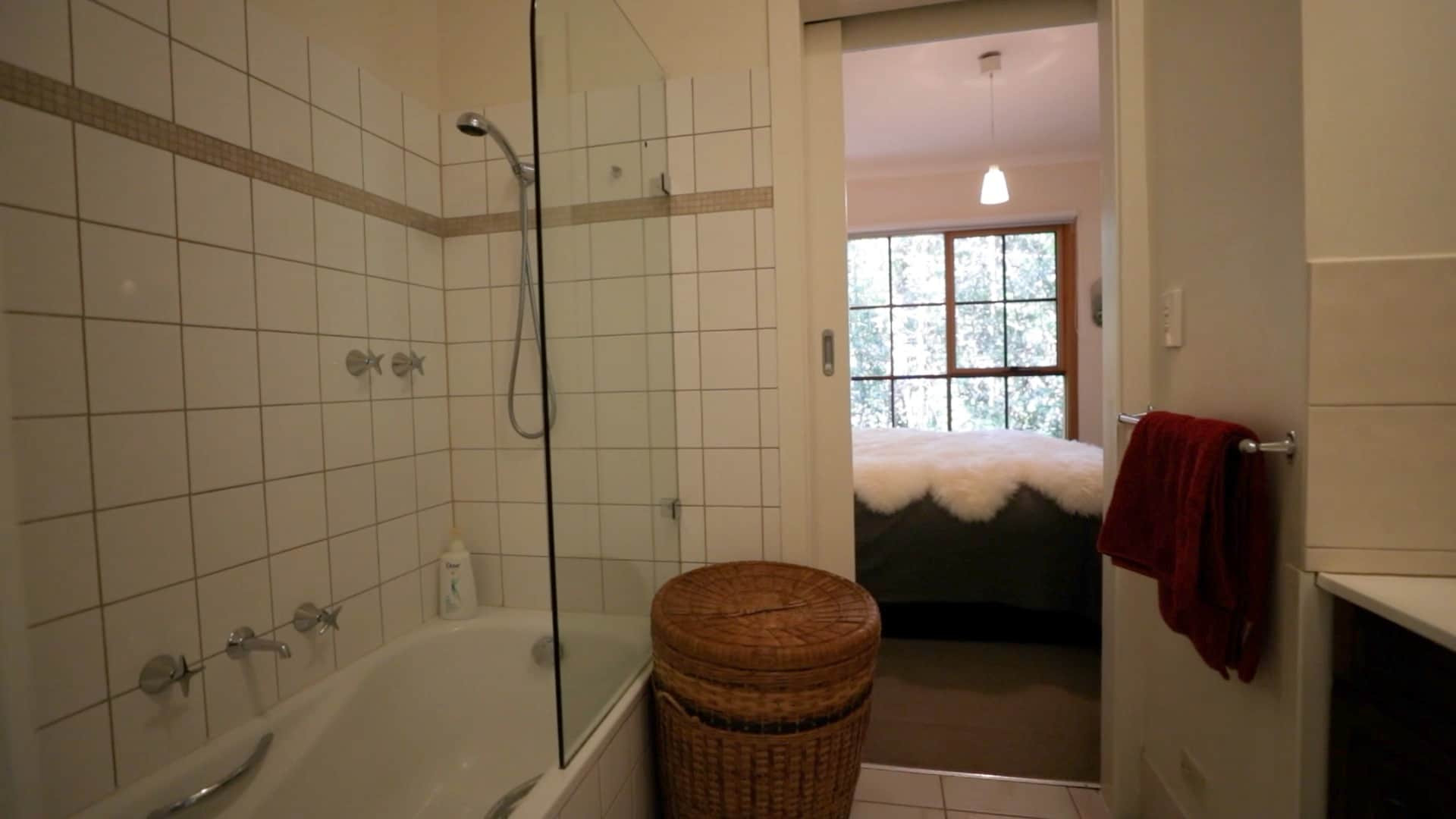 Search and Stay destination carousel image position 0