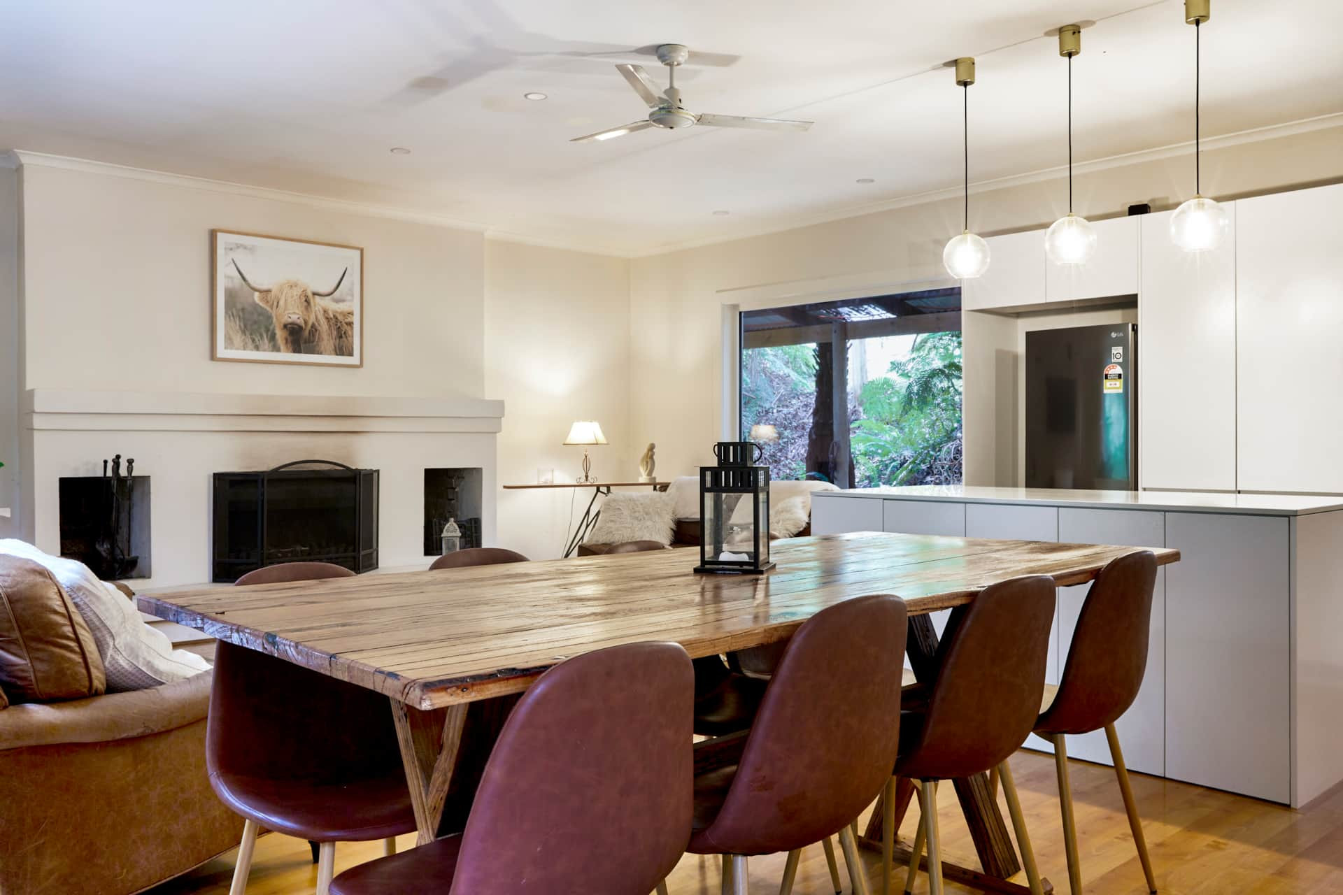 Search and Stay, undefined in undefined. Gallery position 4