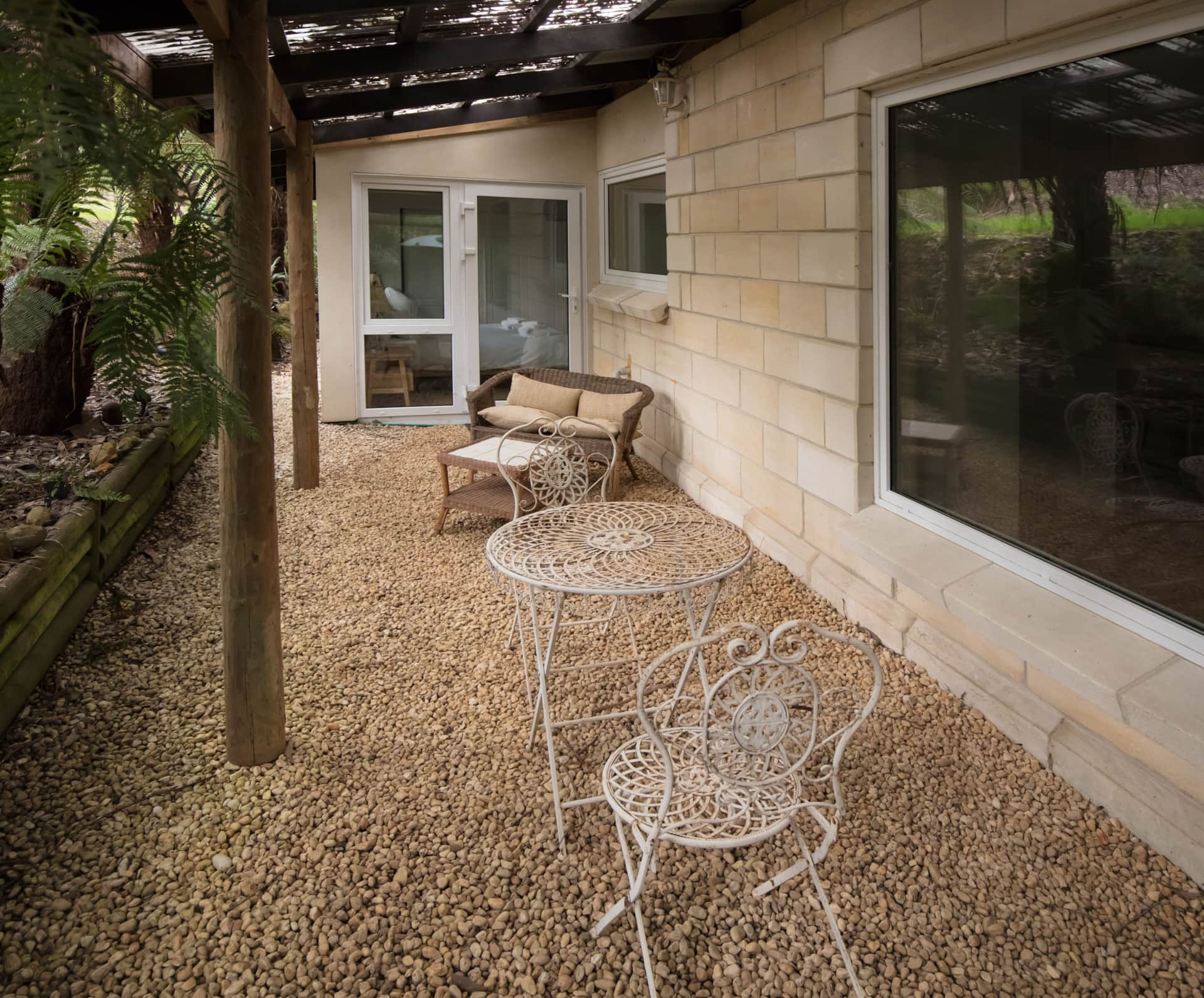 Search and Stay, undefined in undefined. Gallery position 1