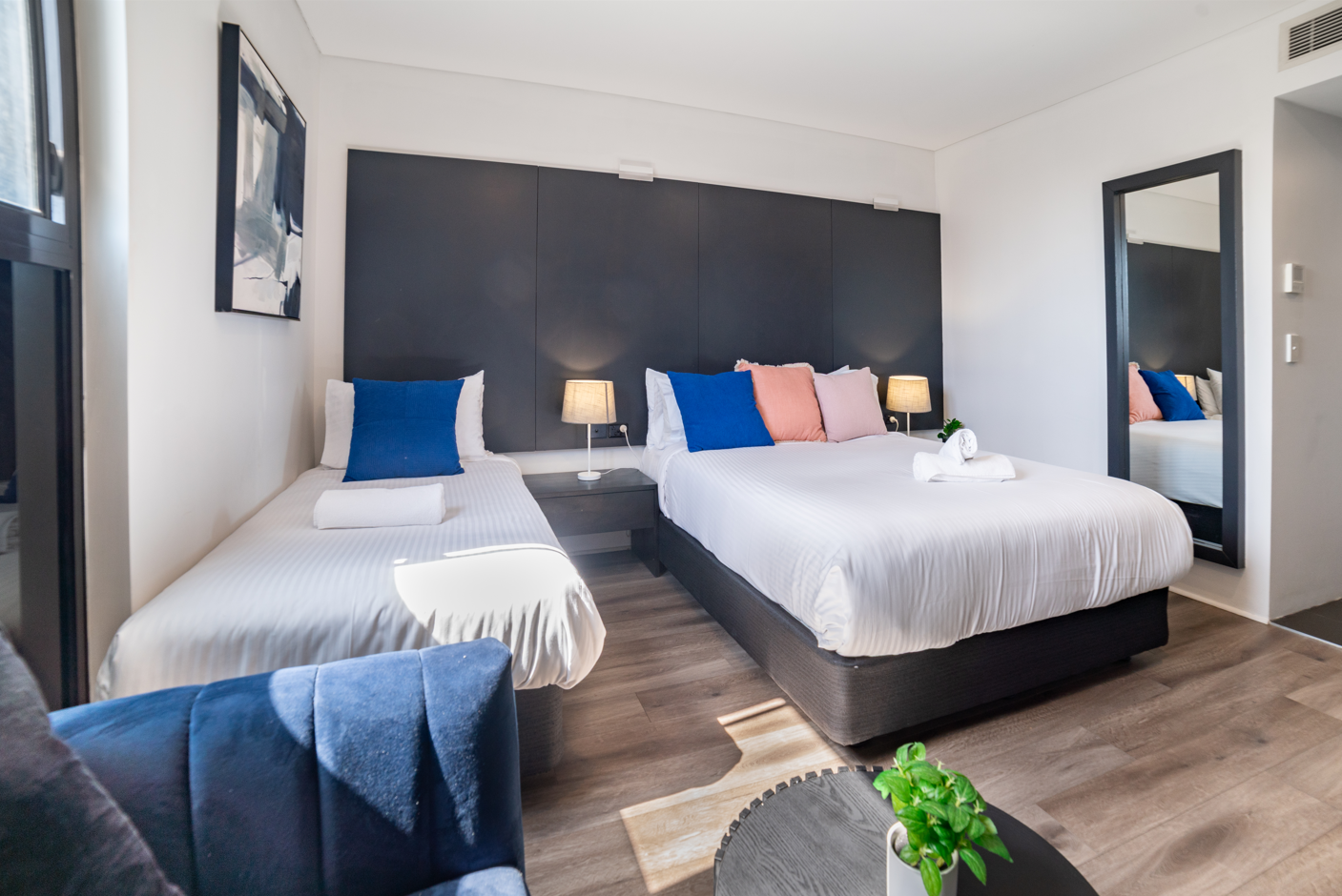 Search and Stay, undefined in undefined. Gallery position 4