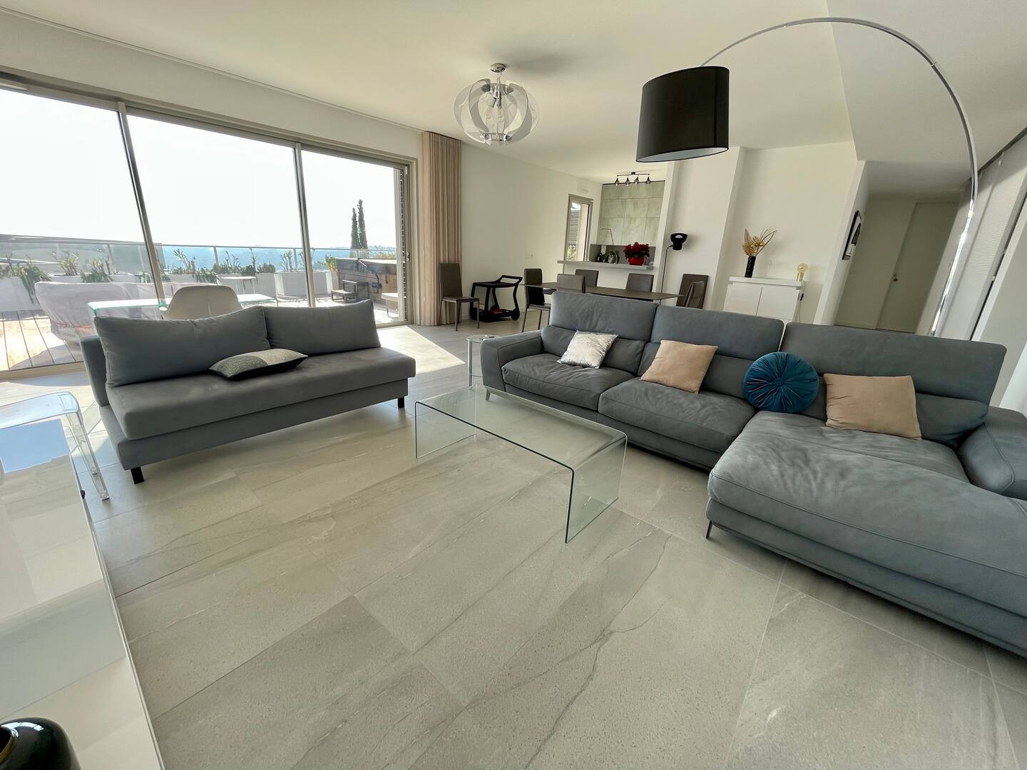 Search and Stay, undefined in undefined. Gallery position 3