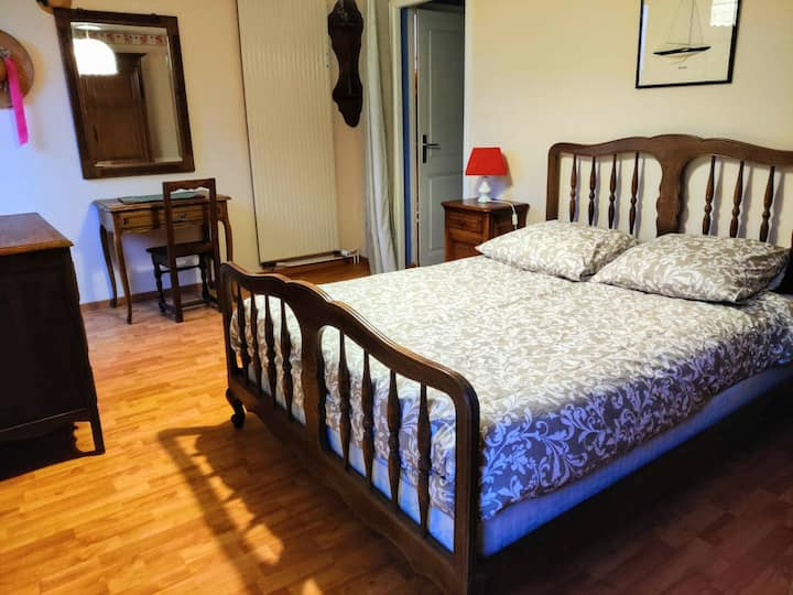 Search and Stay, undefined in undefined. Gallery position 4