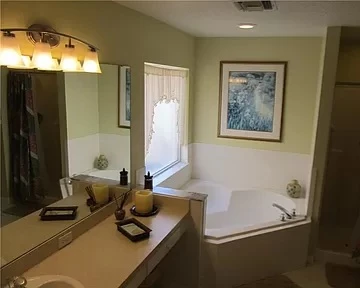 Search and Stay, undefined in undefined. Gallery position 2