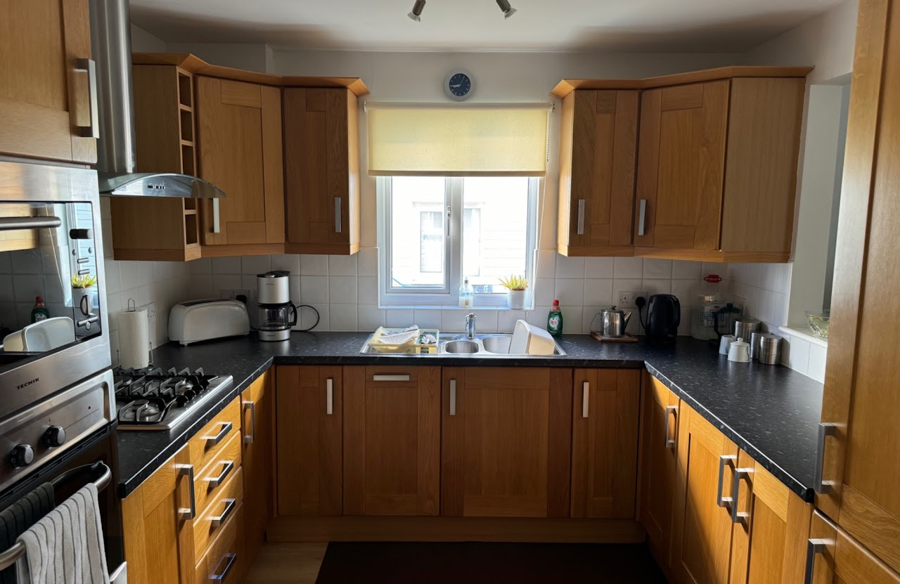 Search and Stay, undefined in undefined. Gallery position 4