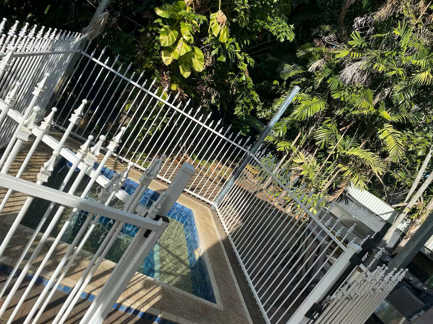 Search and Stay, undefined in undefined. Gallery position 3