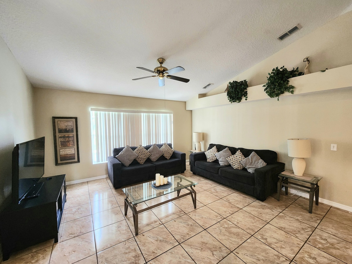 Search and Stay, undefined in undefined. Gallery position 2