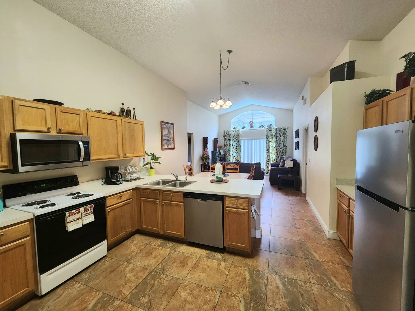 Search and Stay, undefined in undefined. Gallery position 3