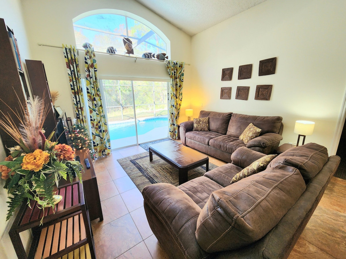 Search and Stay destination carousel image position 0