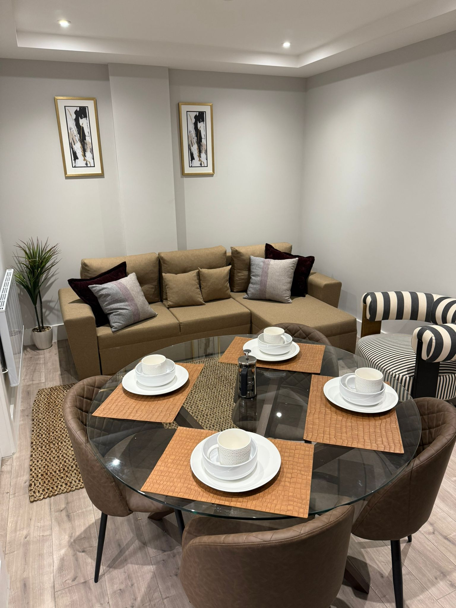 The EcoStay Apartment in 54 Jarrom Street LE2 - Property image 9 - VivreStays