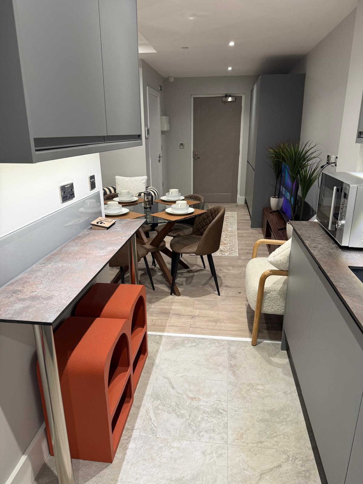 The EcoStay Apartment in 54 Jarrom Street LE2 - Property image 45 - VivreStays