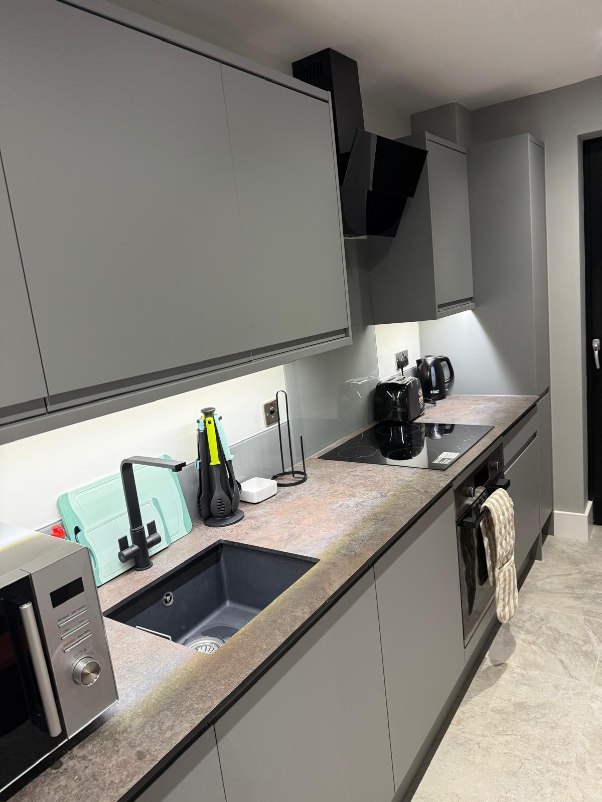 The EcoStay Apartment in 54 Jarrom Street LE2 - Property image 52 - VivreStays