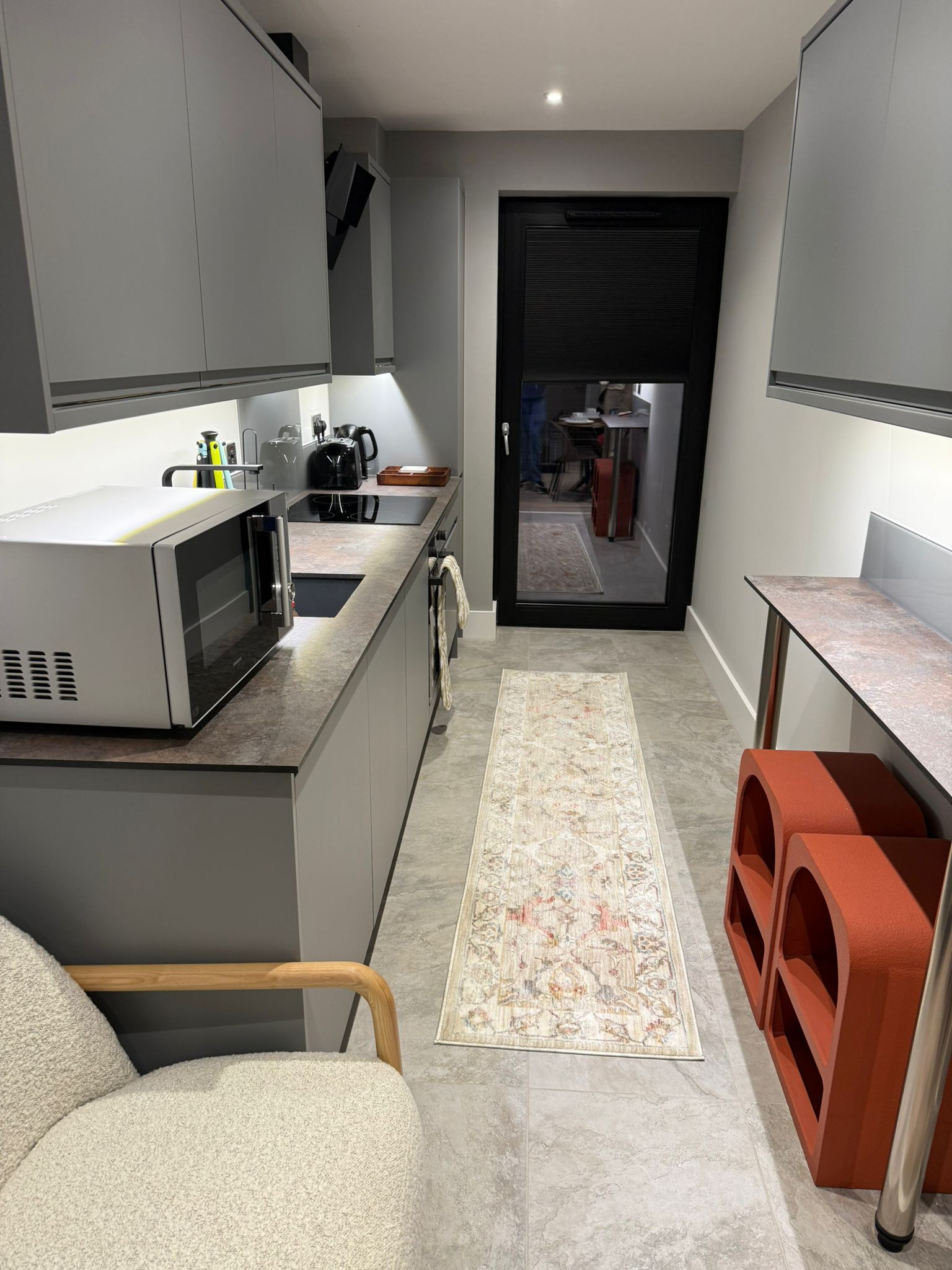 The EcoStay Apartment in 54 Jarrom Street LE2 - Property image 72 - VivreStays