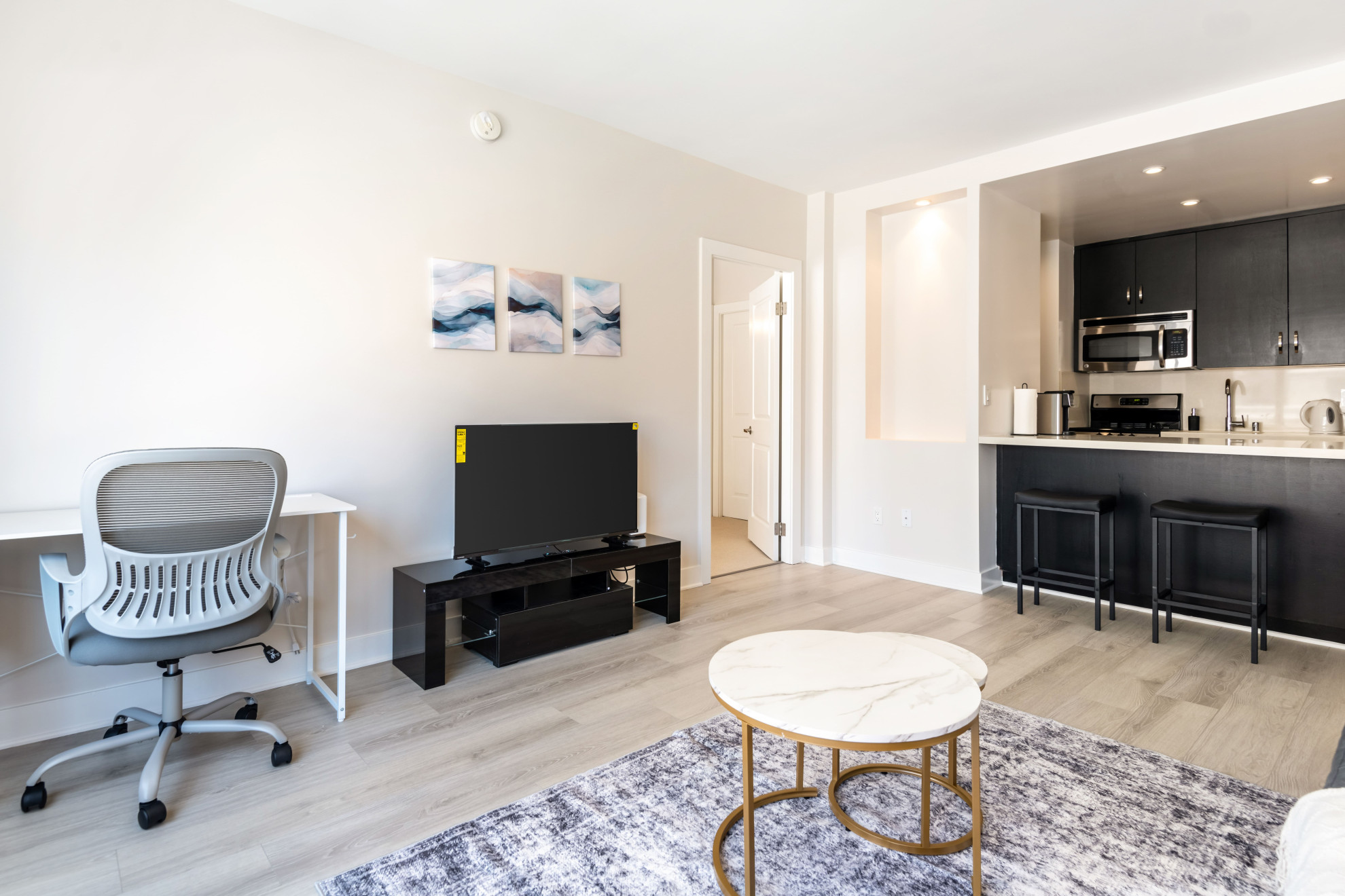 Search and Stay, undefined in undefined. Gallery position 3