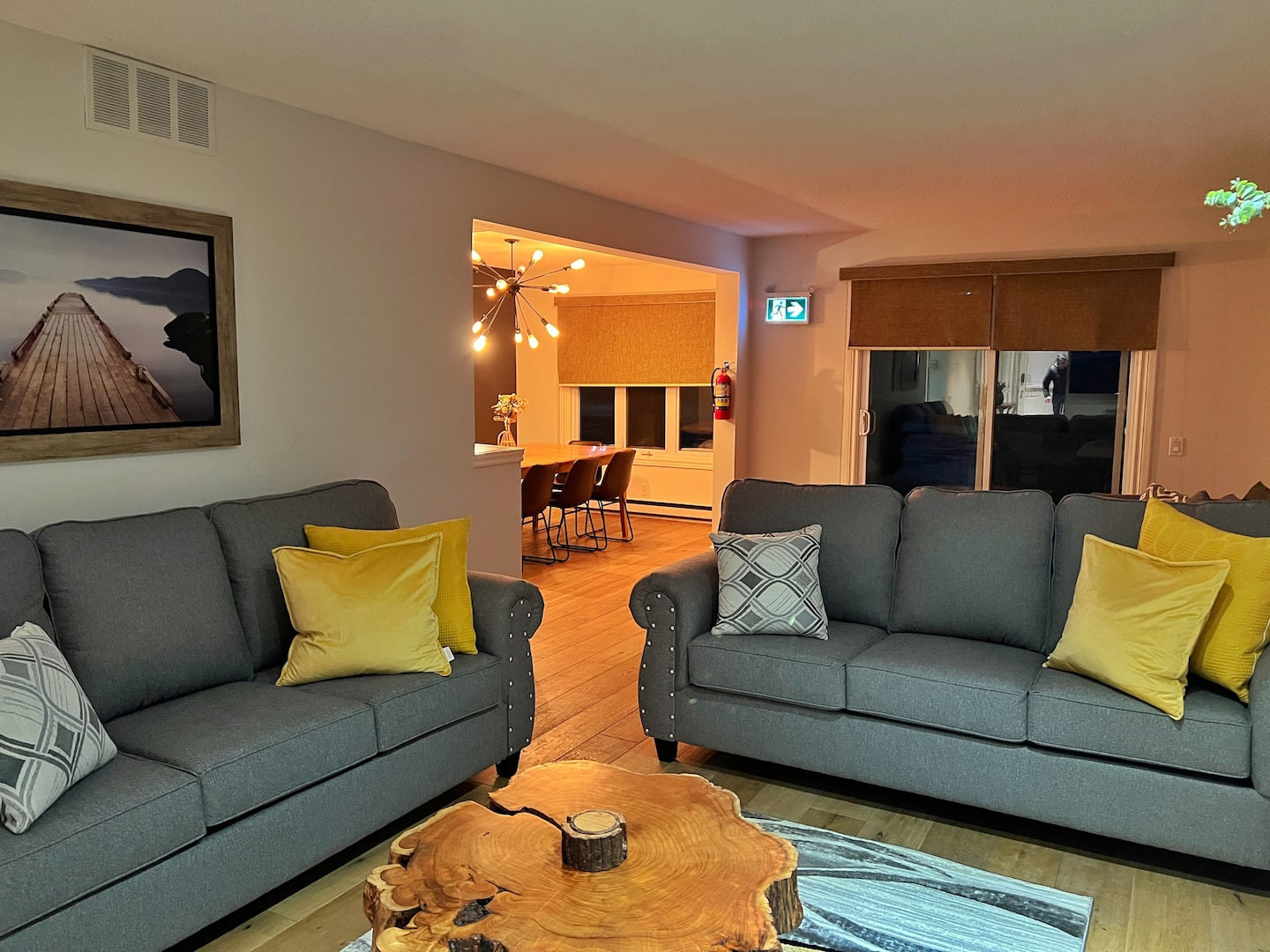 Search and Stay, undefined in undefined. Gallery position 1