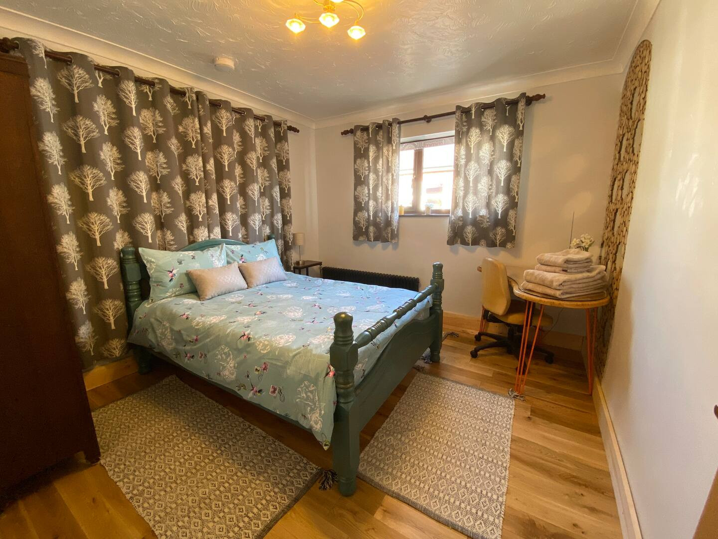 Search and Stay, undefined in undefined. Gallery position 4