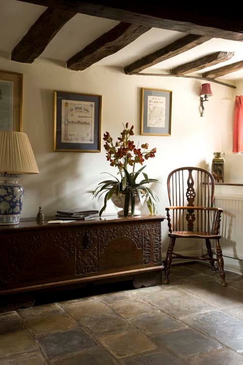 Search and Stay, undefined in undefined. Gallery position 4