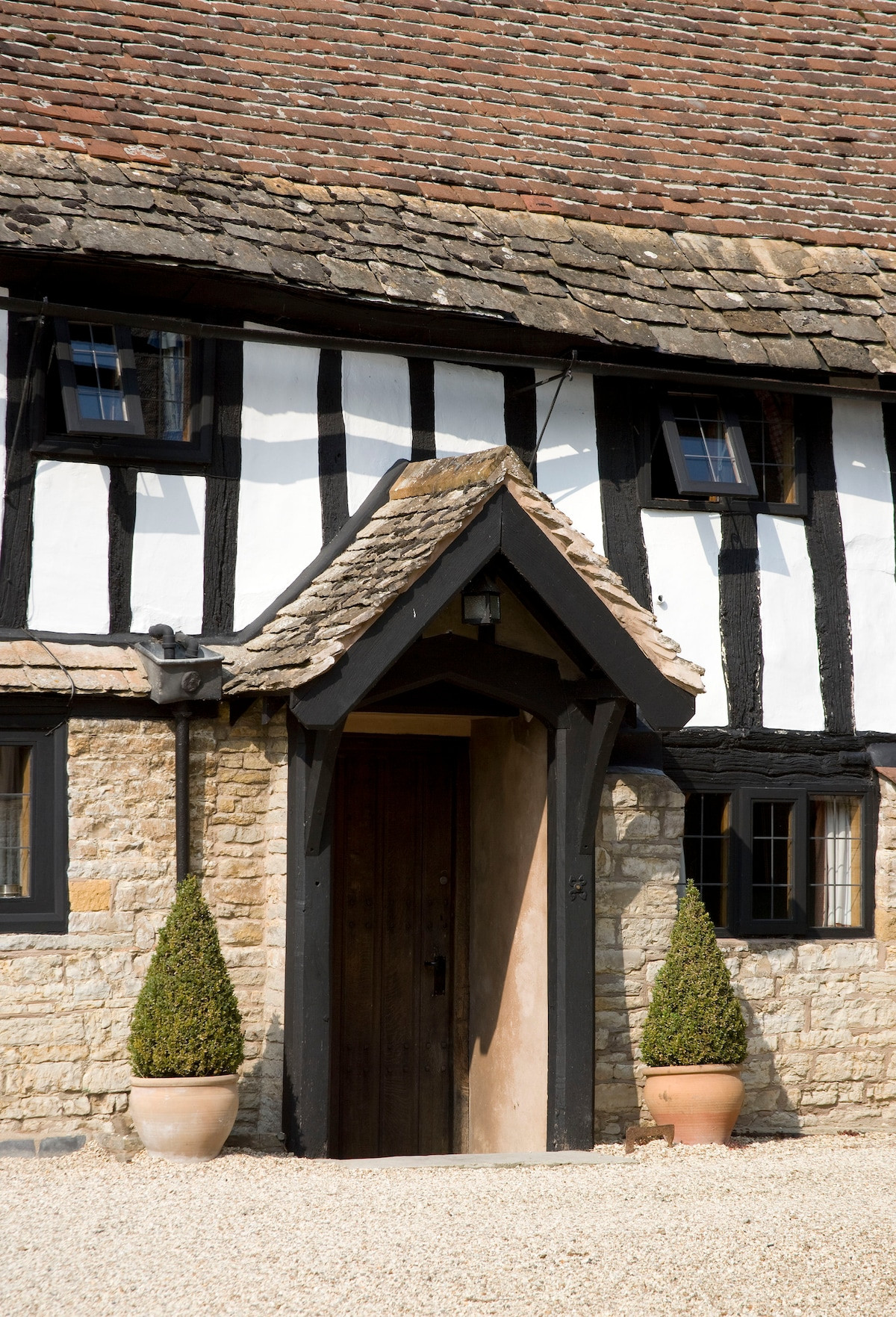 Search and Stay, undefined in undefined. Gallery position 2