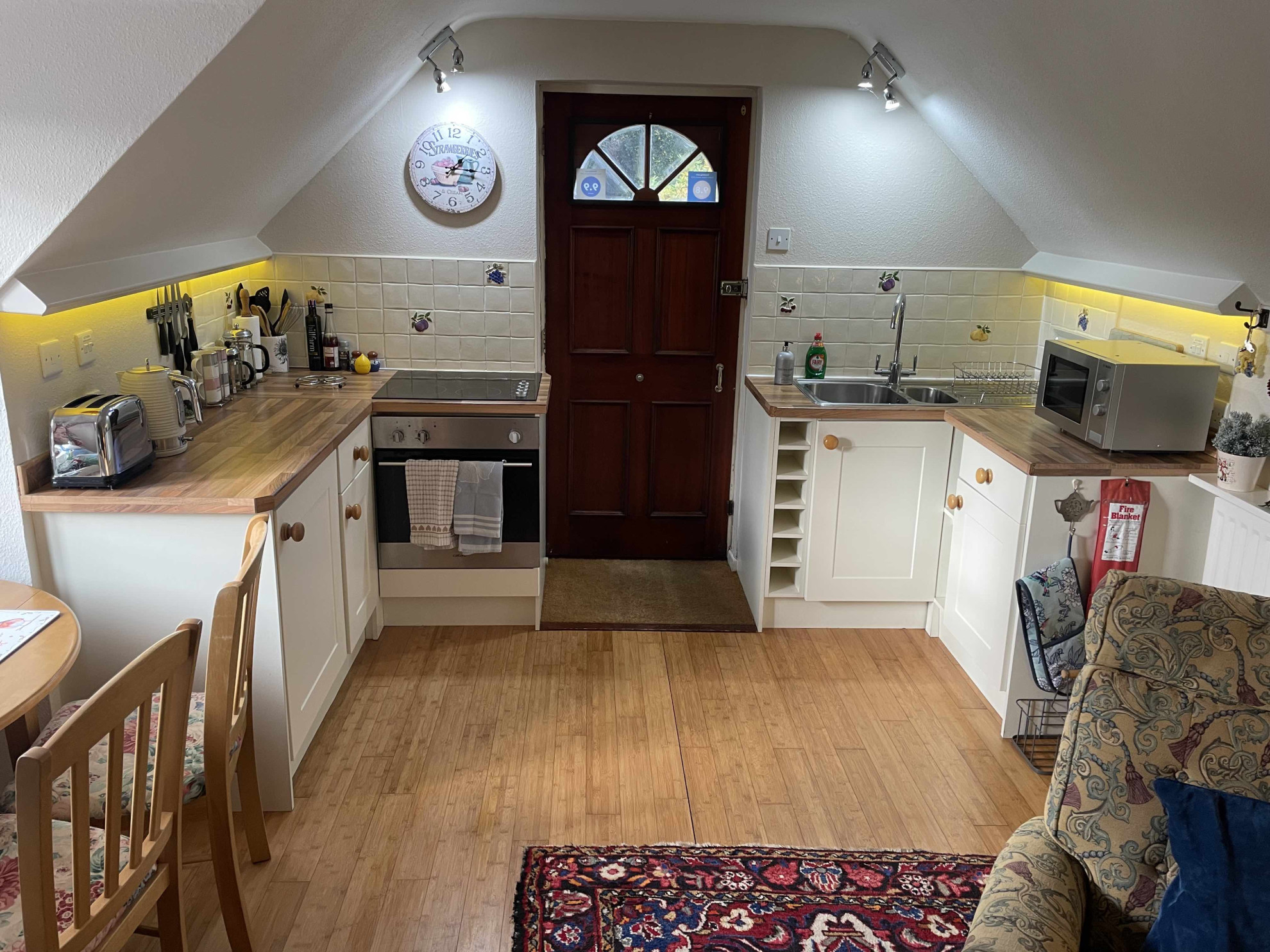 Search and Stay, undefined in undefined. Gallery position 1