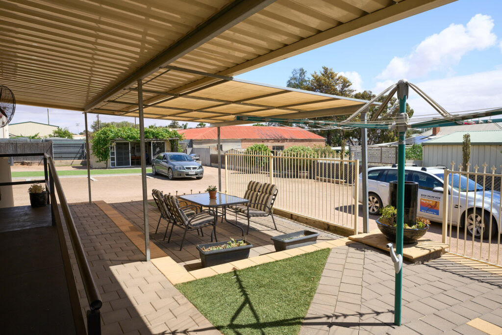 Search and Stay, undefined in undefined. Gallery position 1