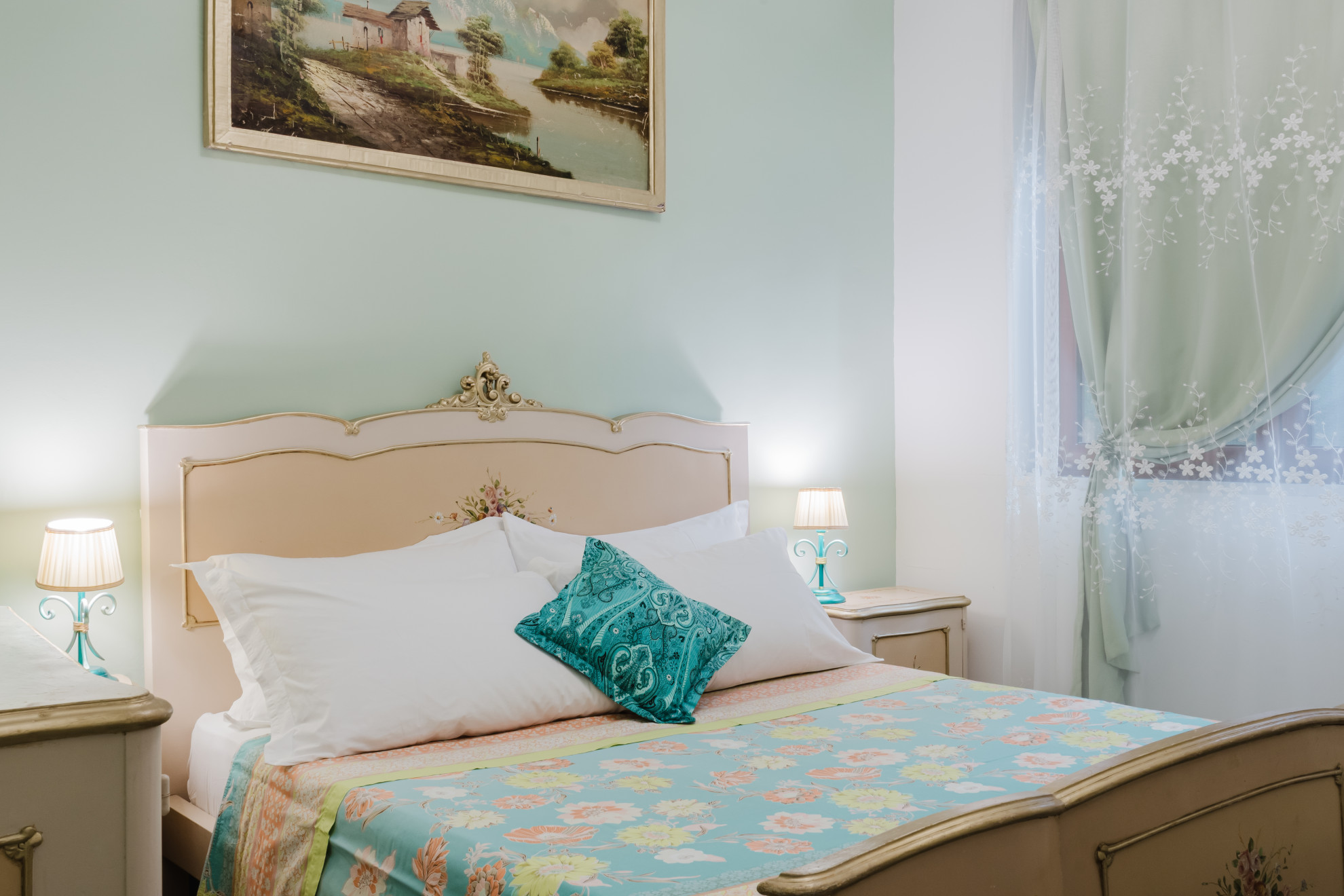 Search and Stay, undefined in undefined. Gallery position 4