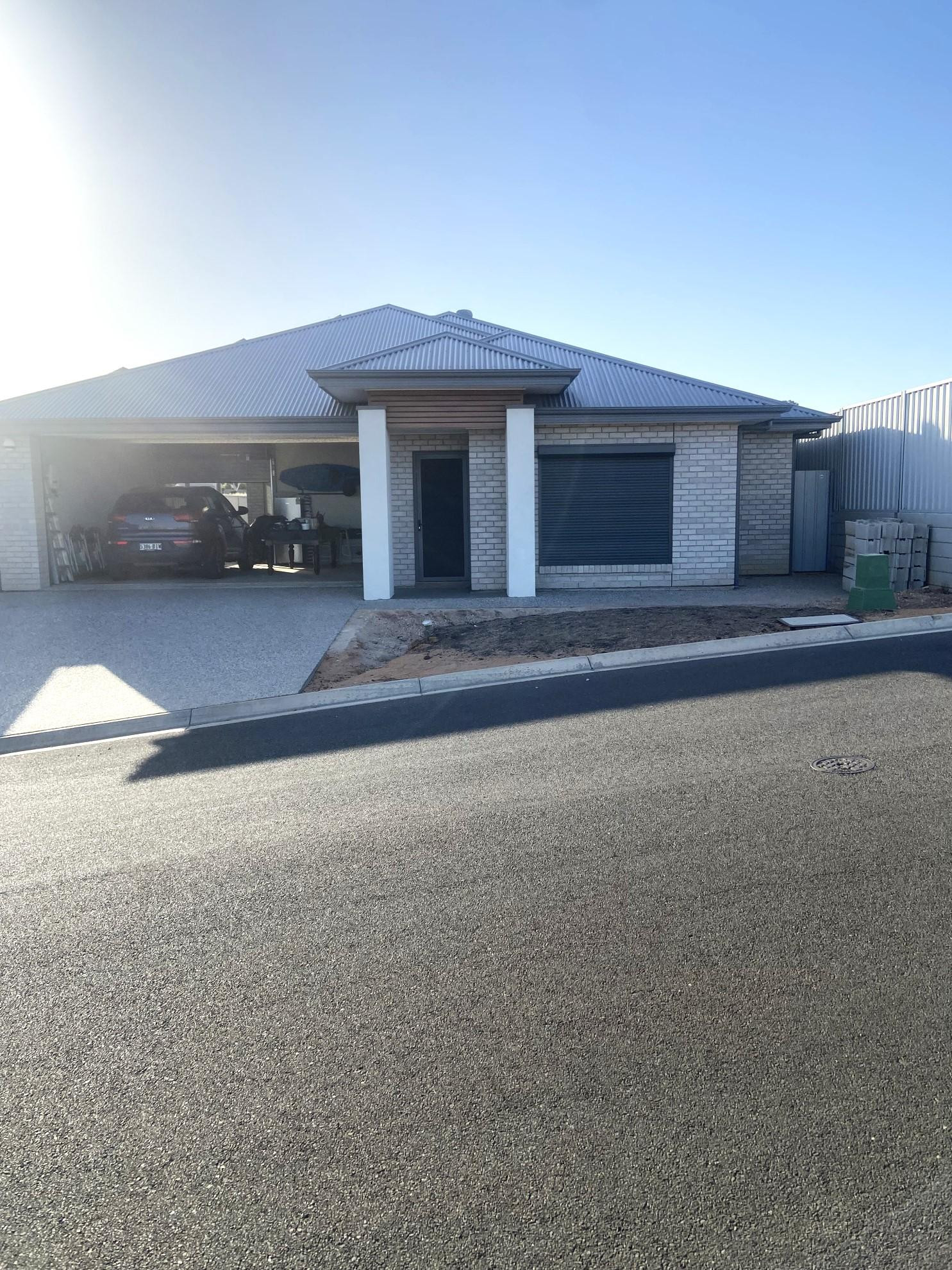 Search and Stay destination carousel image position 0