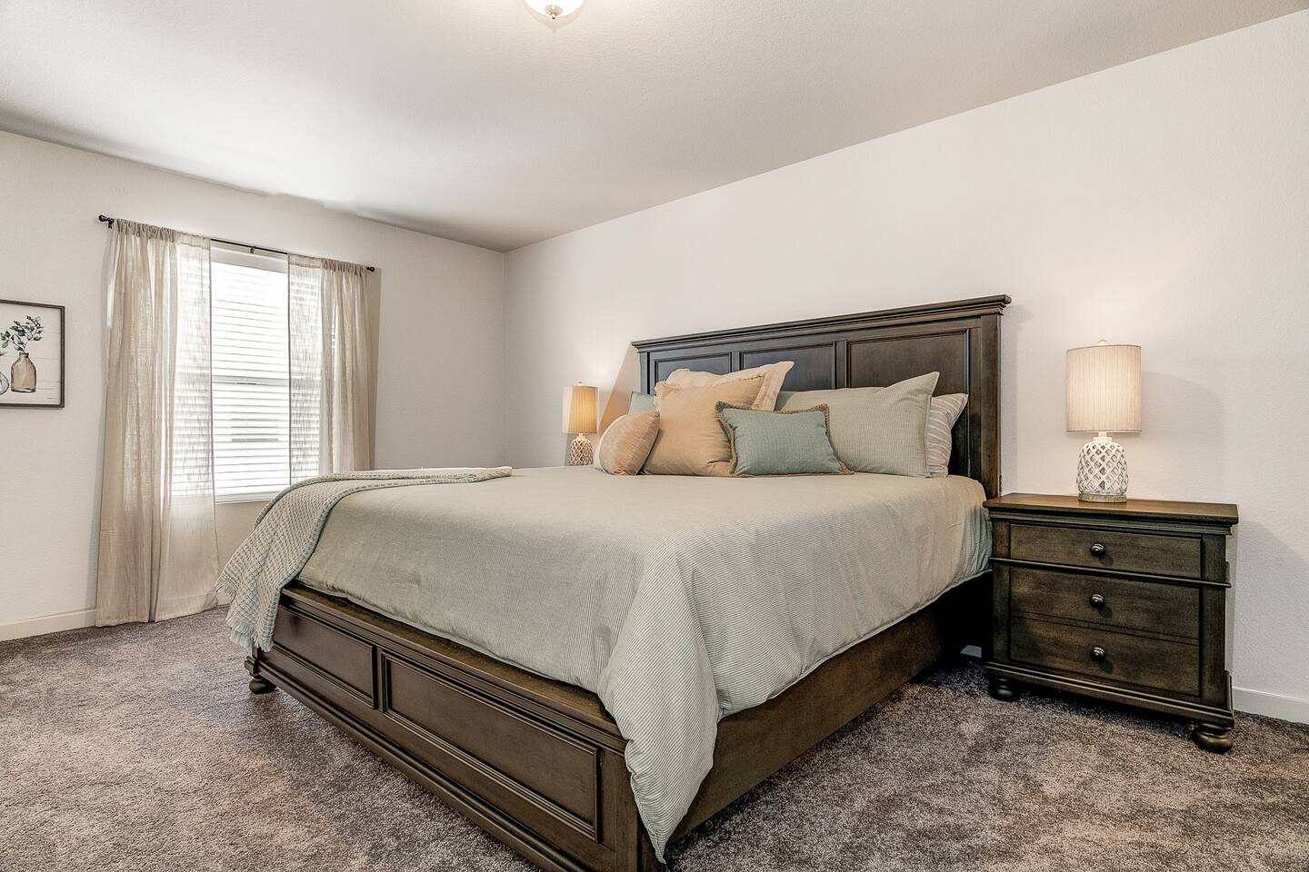 Search and Stay, undefined in undefined. Gallery position 4