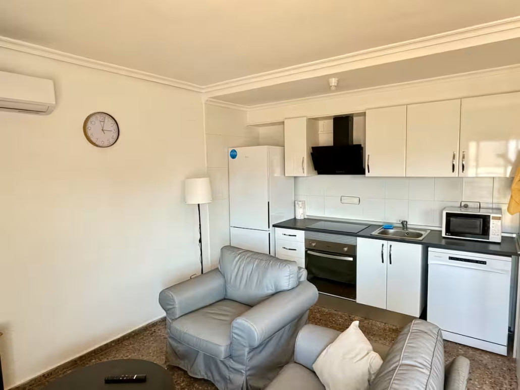 Valencia Long Stay Attic