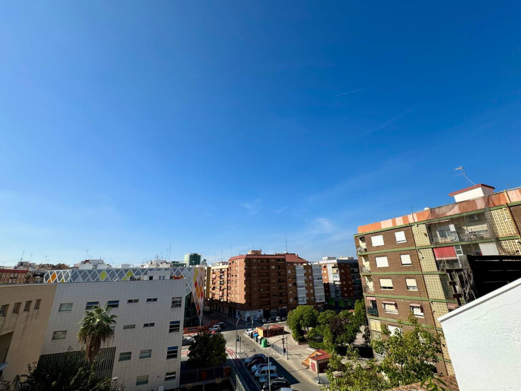 Valencia Long Stay Attic