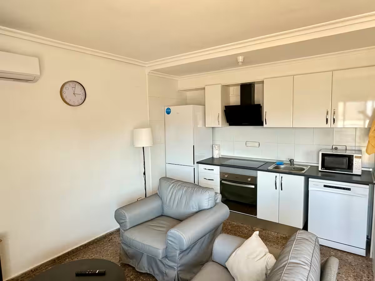 Search and Stay, undefined in undefined. Gallery position 3