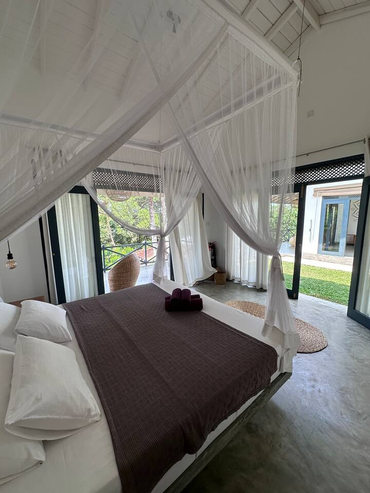 Search and Stay, undefined in undefined. Gallery position 1