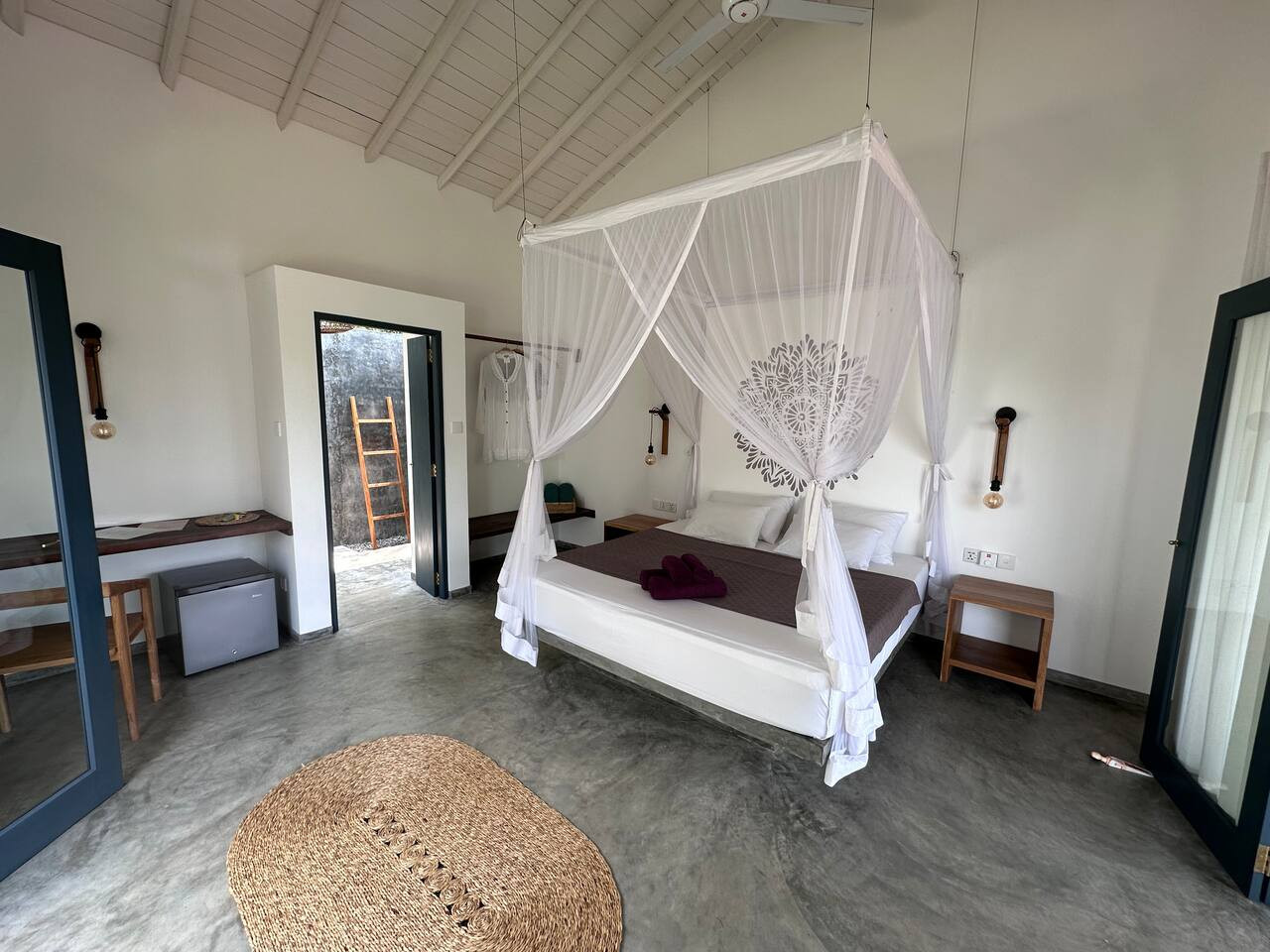 Search and Stay, undefined in undefined. Gallery position 3