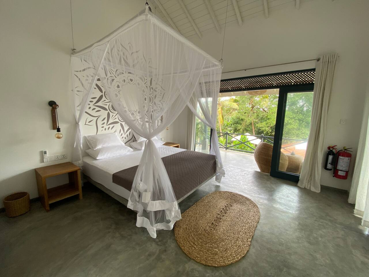 Search and Stay, undefined in undefined. Gallery position 4