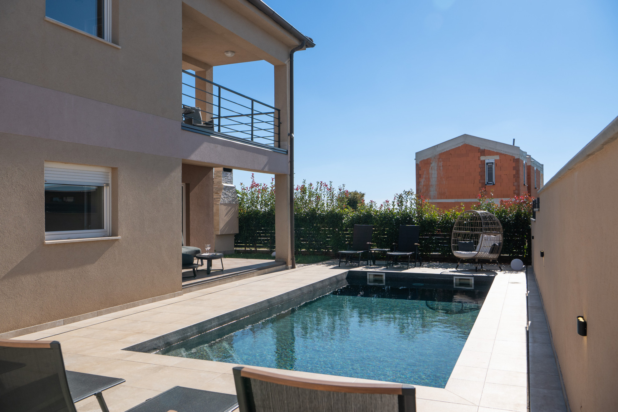 Search and Stay, undefined in undefined. Gallery position 1