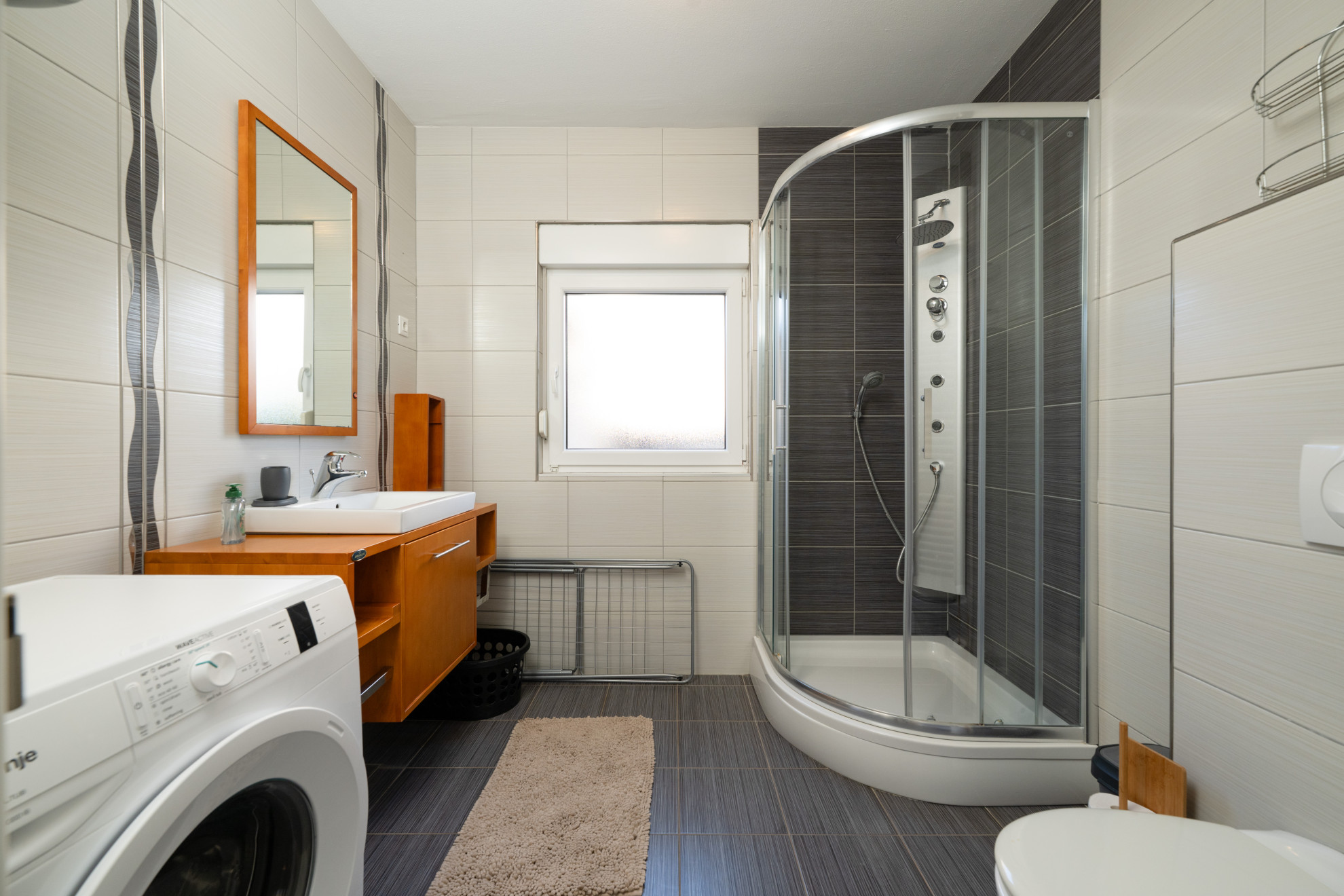 Search and Stay, undefined in undefined. Gallery position 2