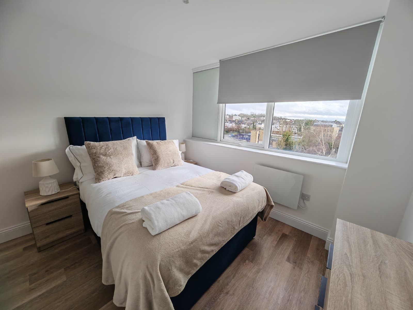 The Cosy Quayside Apartment - Two bedroom/Parking in Trinity Point Building DA11 0FD - Property image 13 - VivreStays