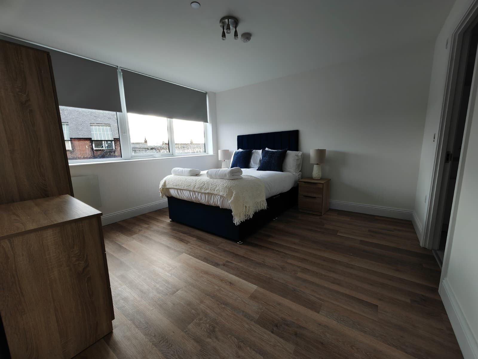 The Cosy Quayside Apartment - Two bedroom/Parking in Trinity Point Building DA11 0FD - Property image 17 - VivreStays