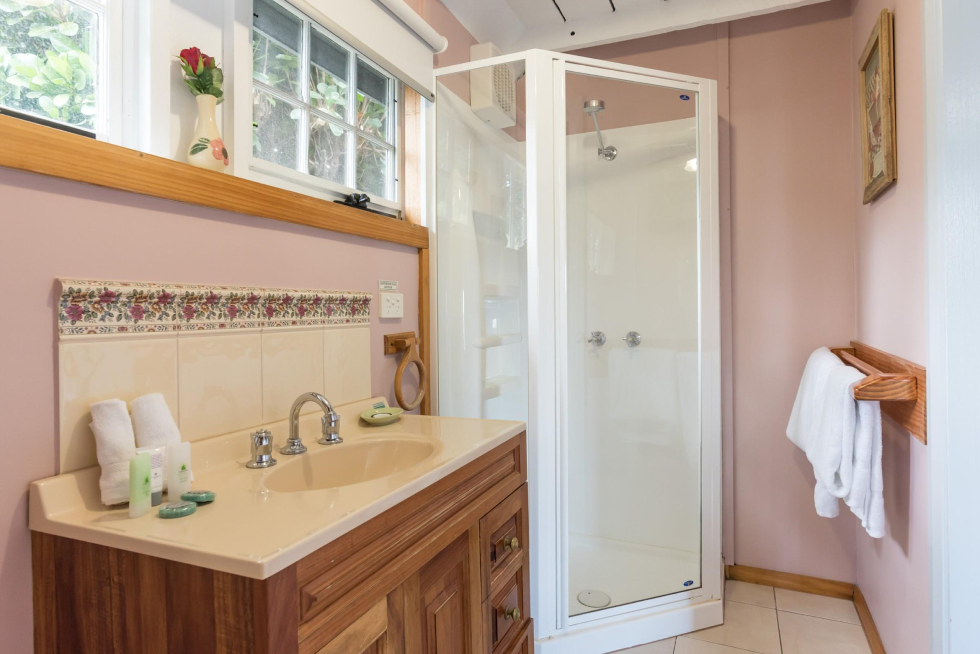 Search and Stay destination carousel image position 0