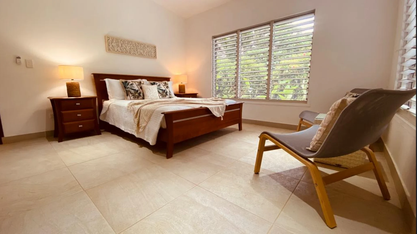 Search and Stay, undefined in undefined. Gallery position 1