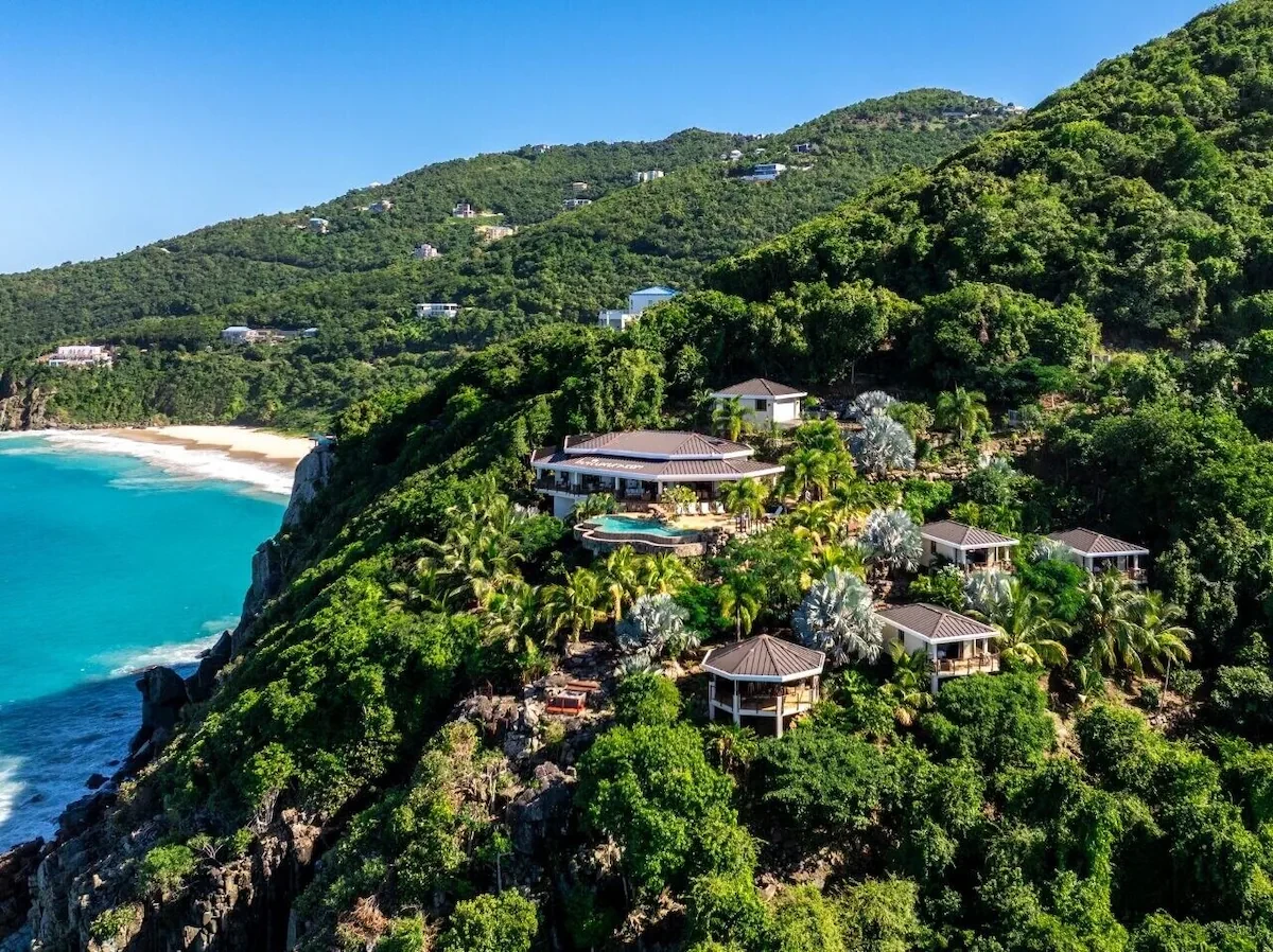 Search and Stay, undefined in undefined. Gallery position 4