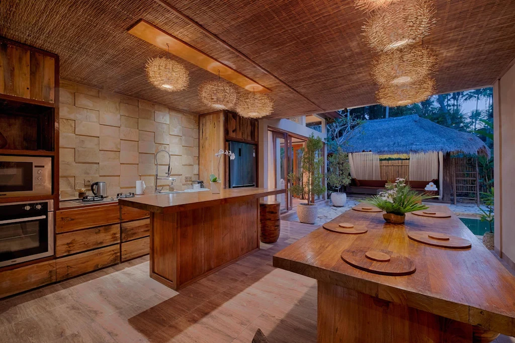 Search and Stay, undefined in undefined. Gallery position 3